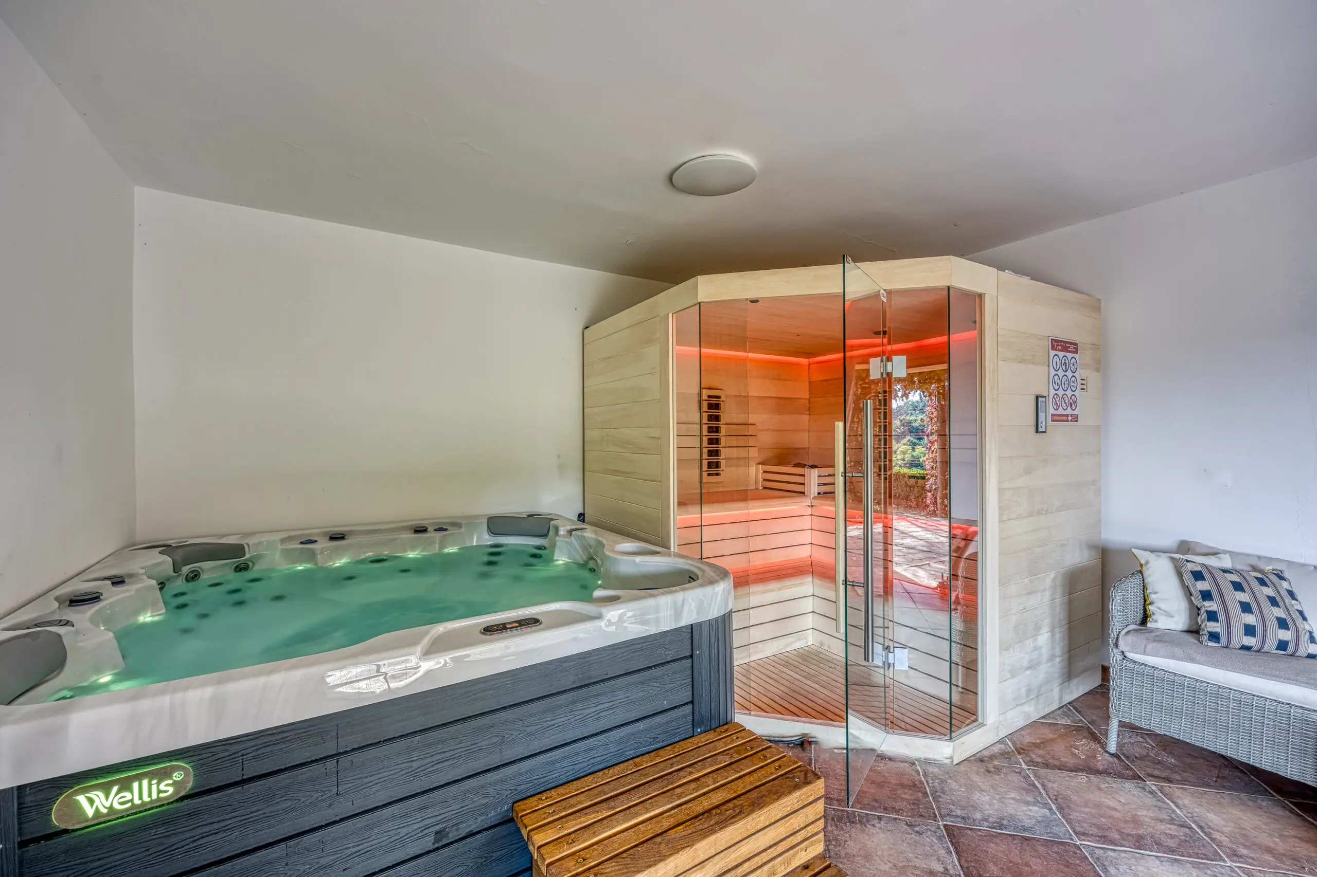 House Gorgeus Challet 4