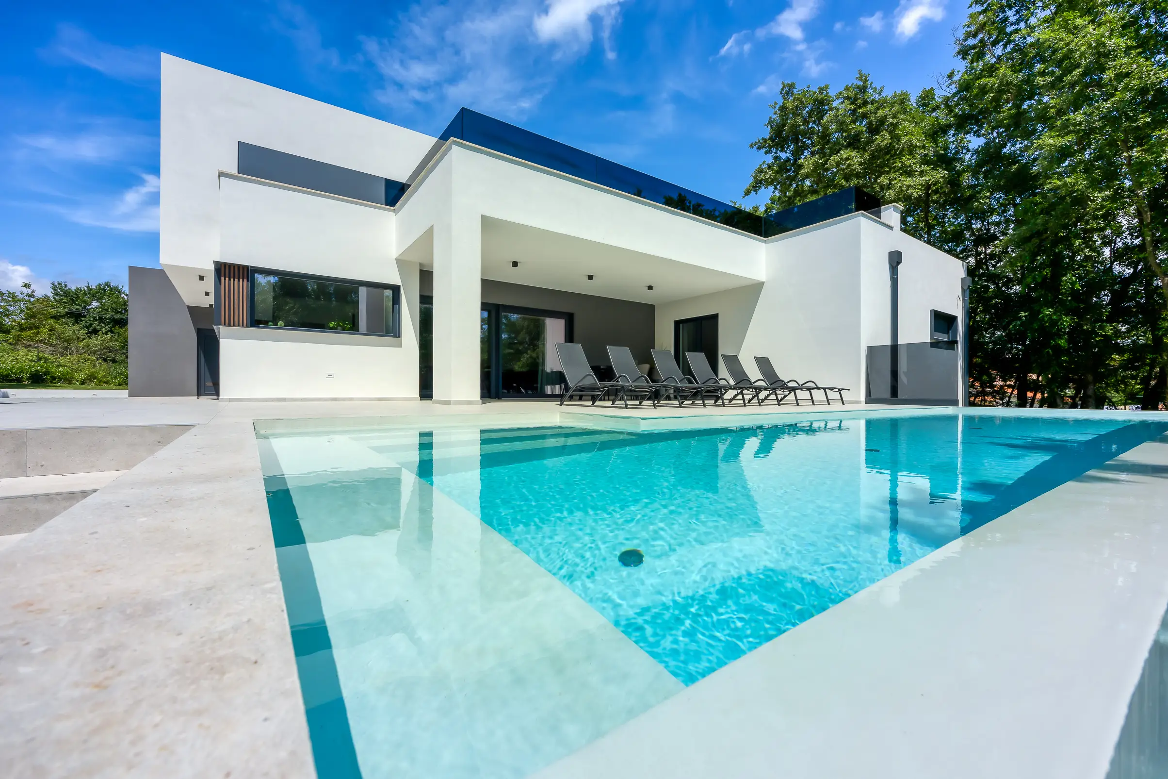 Villa Dragovanci 3